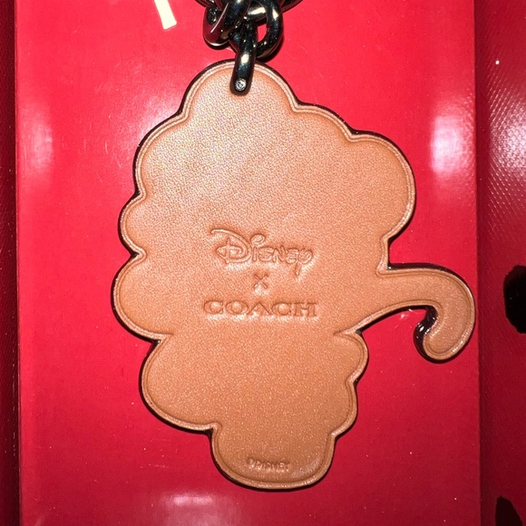 DISNEY X COACH keyfob - Picture 2 of 3